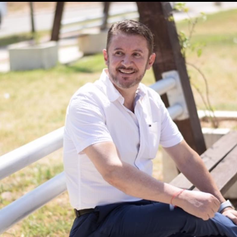 David G. Oliva Chavez